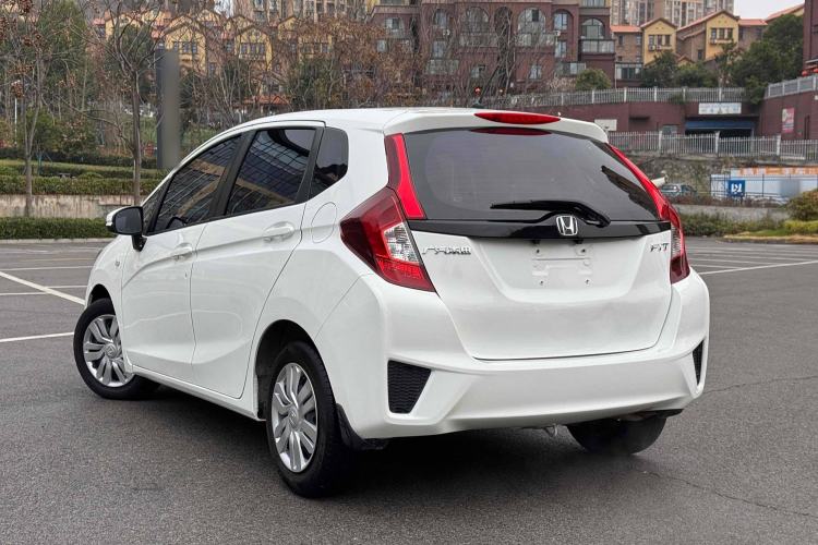 Used Honda Fit 2020 1.5L CVT Comfort Version Exterior 3