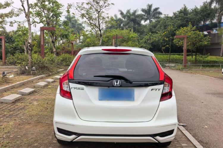 Used Honda Fit 2020 1.5L CVT Comfort Sunroof Version Exterior 3