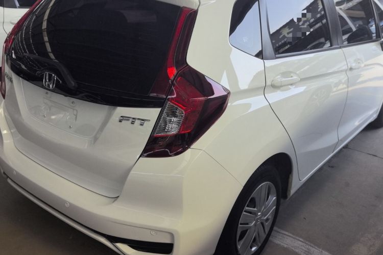 Used Honda Fit 2020 1.5L CVT Comfort Version Exterior 3