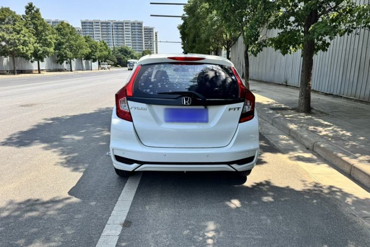 Used Honda Fit 2020 1.5L CVT Comfort Sunroof Version Exterior 4