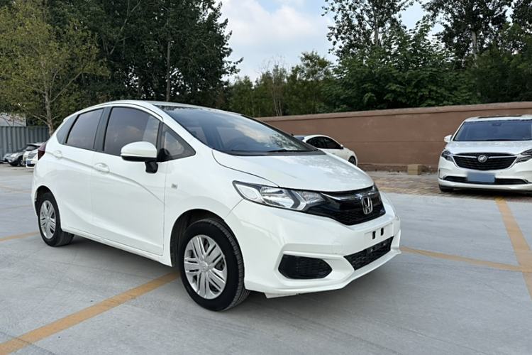Used Honda Fit 2020 1.5L CVT Comfort Version Exterior 4
