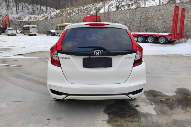 Used Honda Fit 2020 1.5L CVT Comfort Version Exterior 4