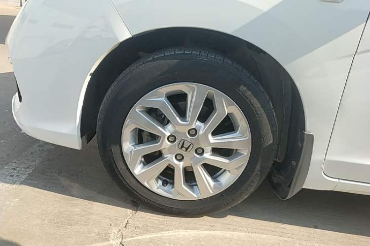 Used Honda Fit 2020 1.5L CVT Comfort Sunroof Version Exterior 4