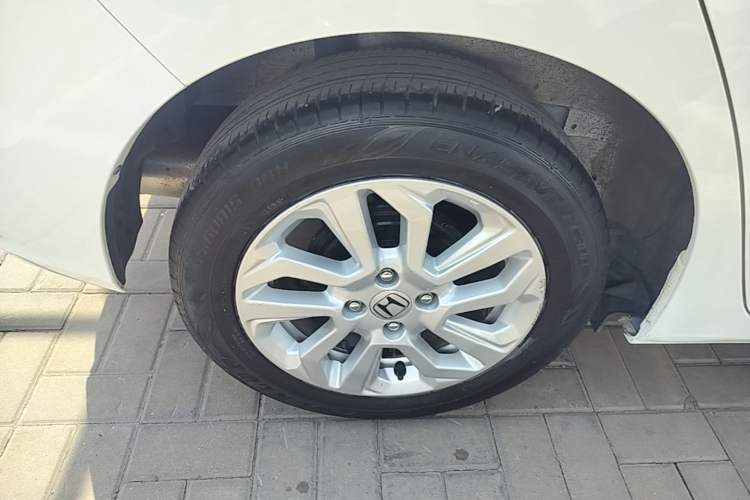 Used Honda Fit 2020 1.5L CVT Comfort Sunroof Version Exterior 5