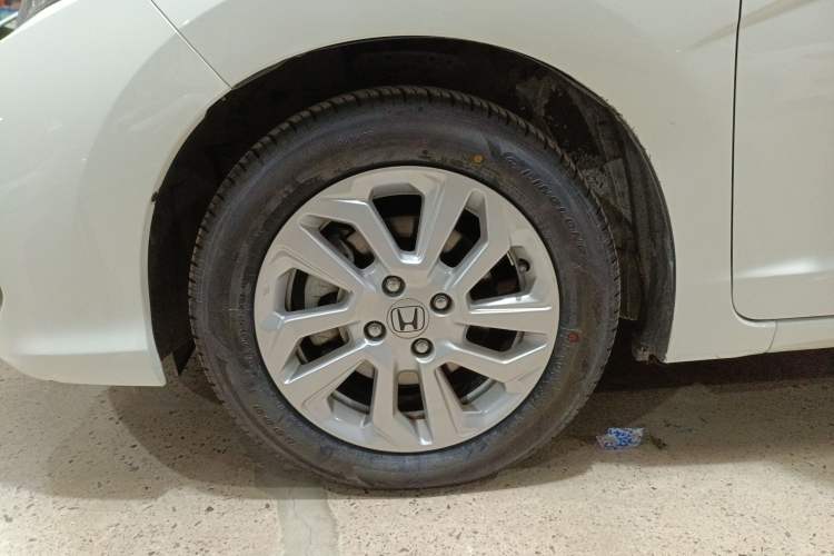 Used Honda Fit 2020 1.5L CVT Comfort Sunroof Version Exterior 5