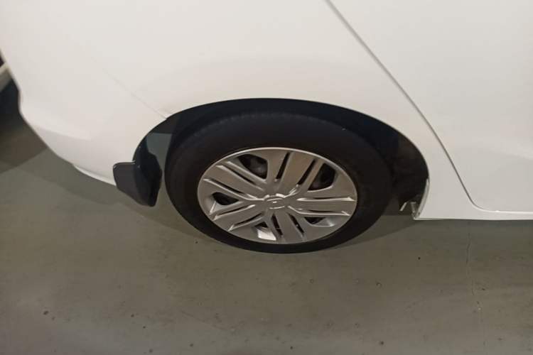 Used Honda Fit 2020 1.5L CVT Comfort Version Exterior 5