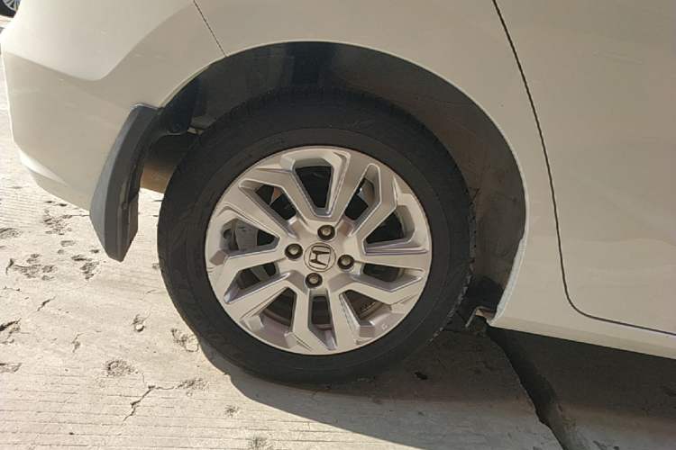 Used Honda Fit 2020 1.5L CVT Comfort Sunroof Version Exterior 5