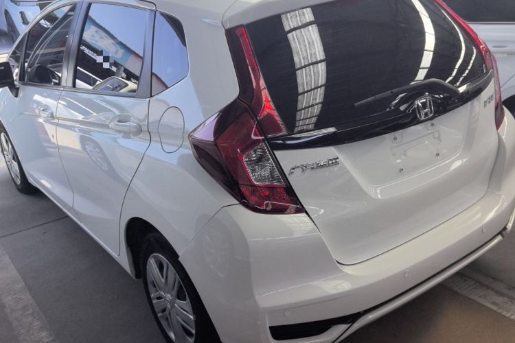 Used Honda Fit 2020 1.5L CVT Comfort Version Exterior 5