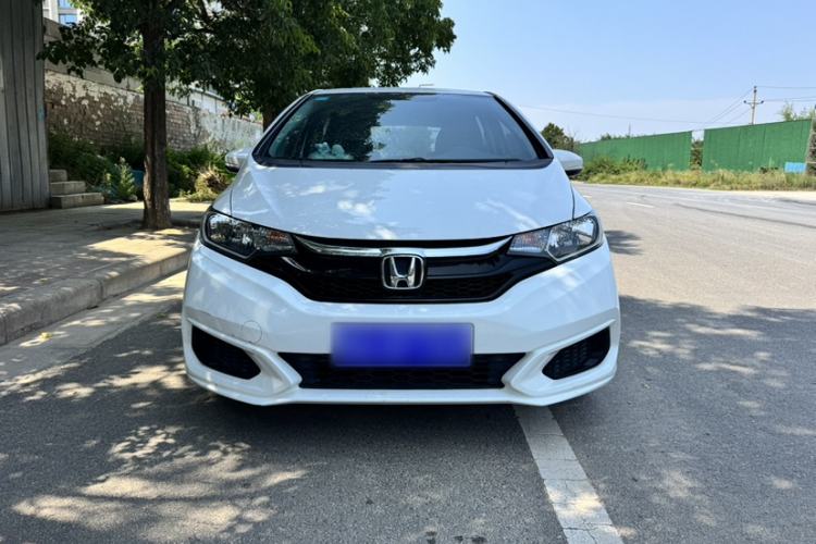 Used Honda Fit 2020 1.5L CVT Comfort Sunroof Version Exterior 6