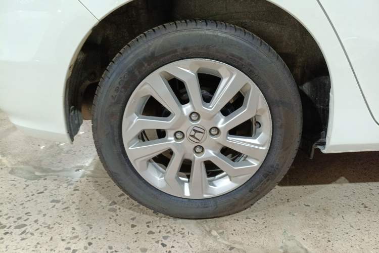 Used Honda Fit 2020 1.5L CVT Comfort Sunroof Version Exterior 6