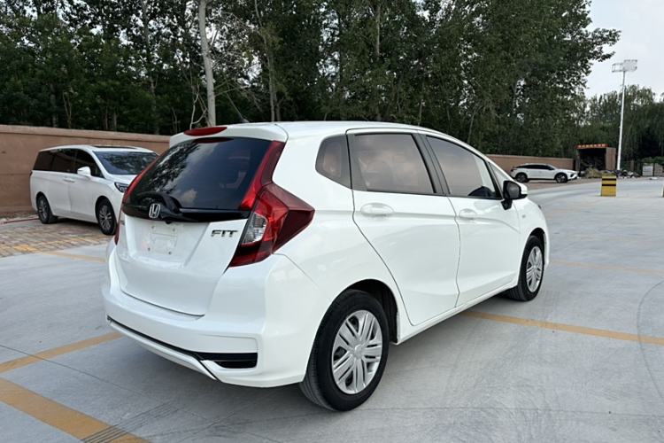 Used Honda Fit 2020 1.5L CVT Comfort Version Exterior 7