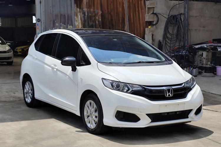 Used Honda Fit 2020 1.5L CVT Comfort Sunroof Version Exterior 7