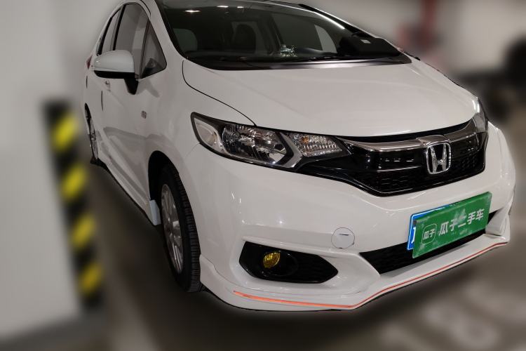 Used Honda Fit 2020 1.5L CVT Comfort Sunroof Version Front Right 45 Deg