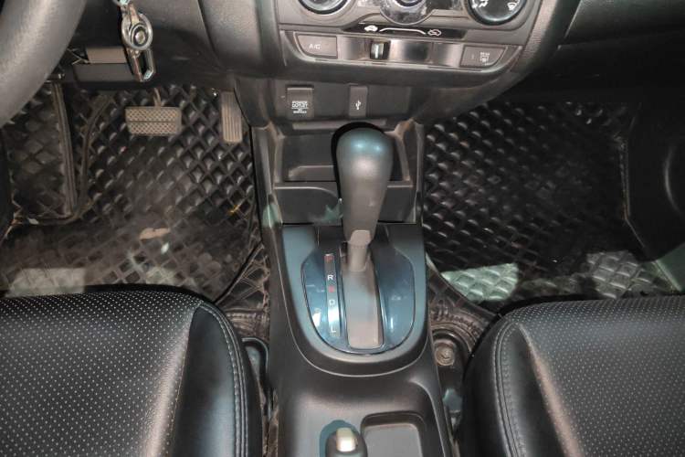 Used Honda Fit 2020 1.5L CVT Comfort Version Gear Lever