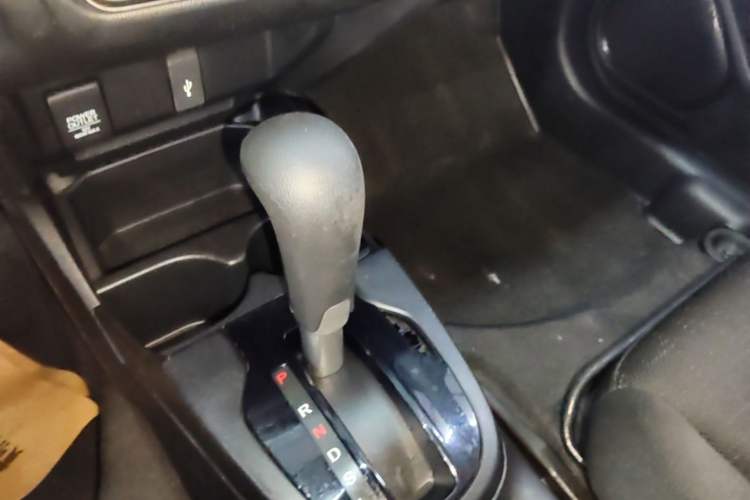 Used Honda Fit 2020 1.5L CVT Comfort Version Gear Lever