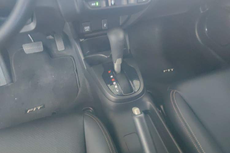 Used Honda Fit 2020 1.5L CVT Comfort Version Gear Lever