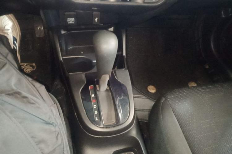 Used Honda Fit 2020 1.5L CVT Comfort Version Gear Lever