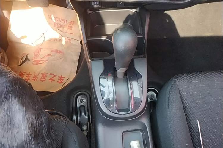Used Honda Fit 2020 1.5L CVT Comfort Sunroof Version Gear Lever