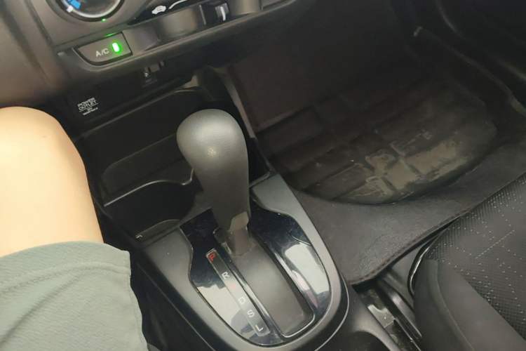 Used Honda Fit 2020 1.5L CVT Comfort Version Gear Lever
