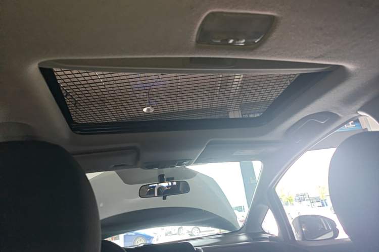 Used Honda Fit 2020 1.5L CVT Comfort Sunroof Version Headliner