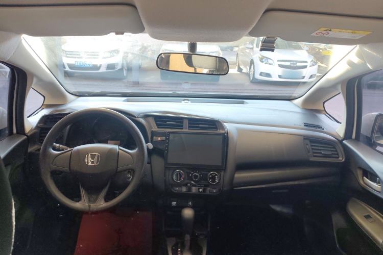 Used Honda Fit 2020 1.5L CVT Comfort Version Interior 3