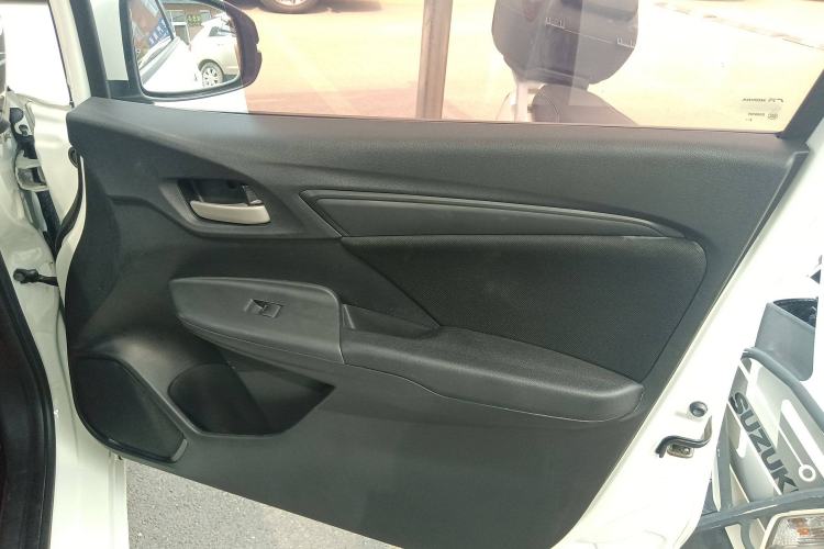 Used Honda Fit 2020 1.5L CVT Comfort Version Interior 3