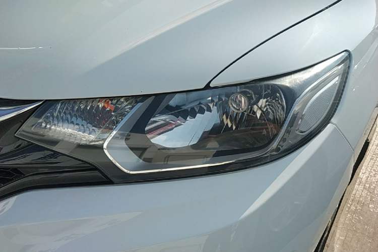Used Honda Fit 2020 1.5L CVT Comfort Sunroof Version Left Front Headlight