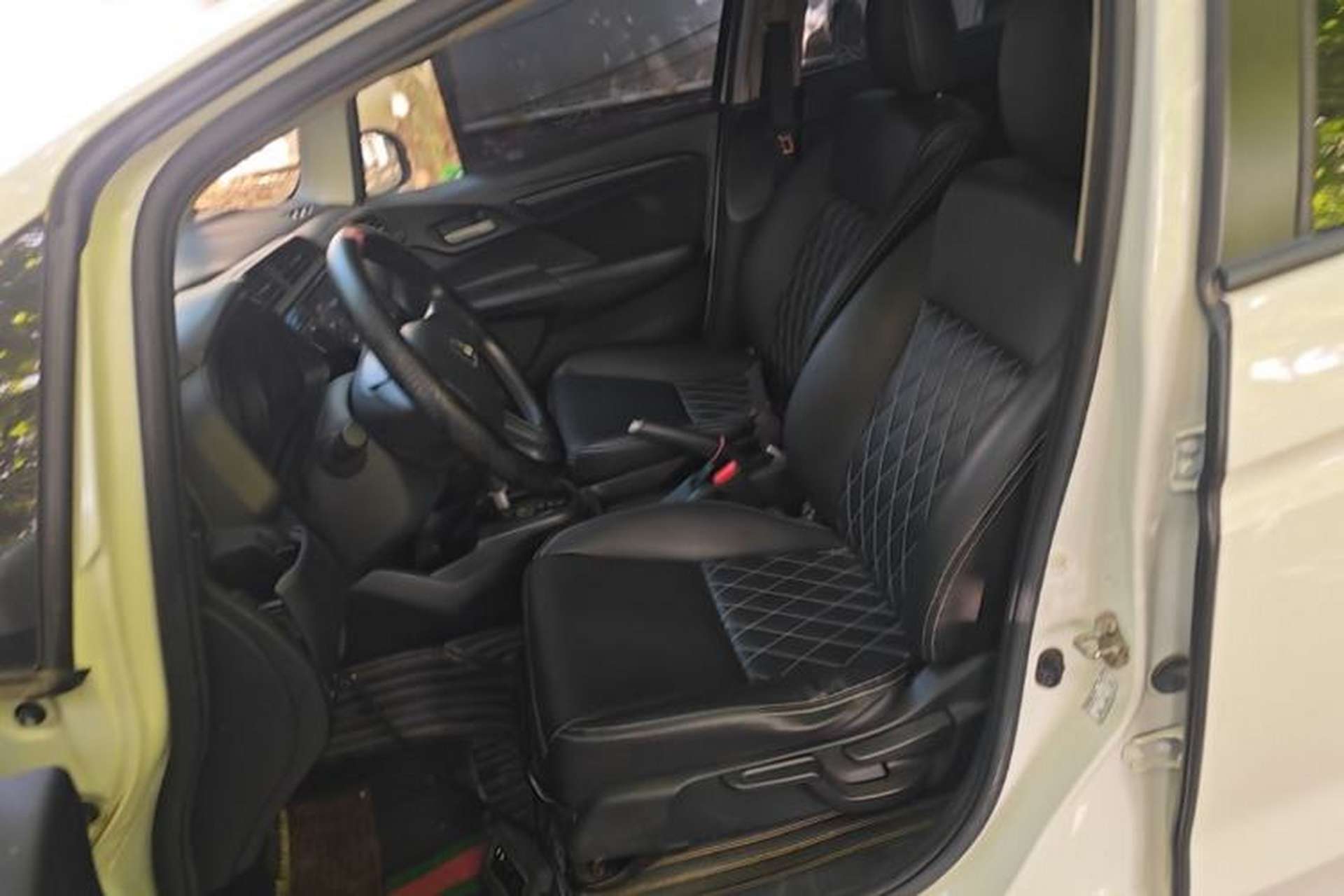 Used Honda Fit 2020 1.5L CVT Comfort Version Left Front Seat