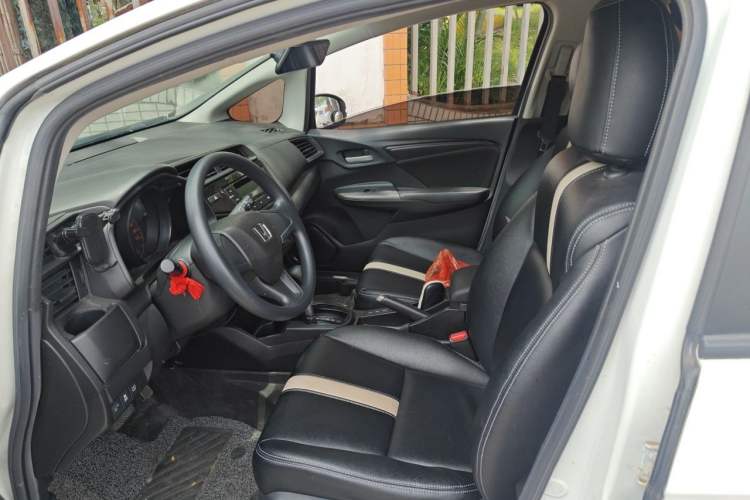 Used Honda Fit 2020 1.5L CVT Comfort Version Left Front Seat