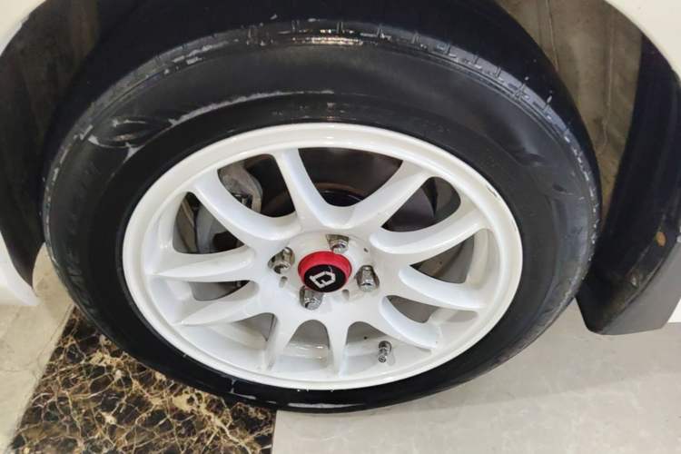 Used Honda Fit 2020 1.5L CVT Comfort Version Left Front Wheel Hub