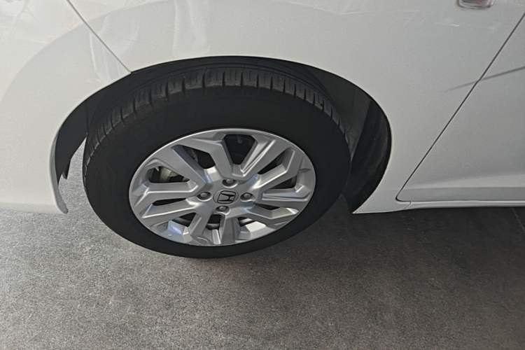 Used Honda Fit 2020 1.5L CVT Comfort Sunroof Version Left Front Wheel Hub