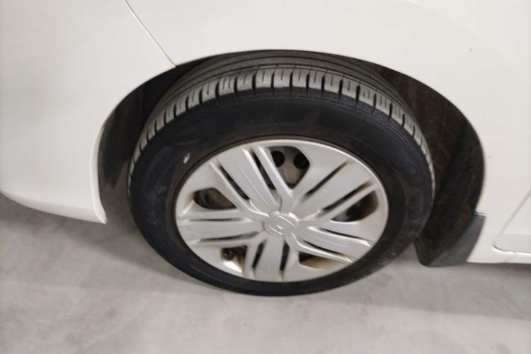 Used Honda Fit 2020 1.5L CVT Comfort Version Left Front Wheel Hub