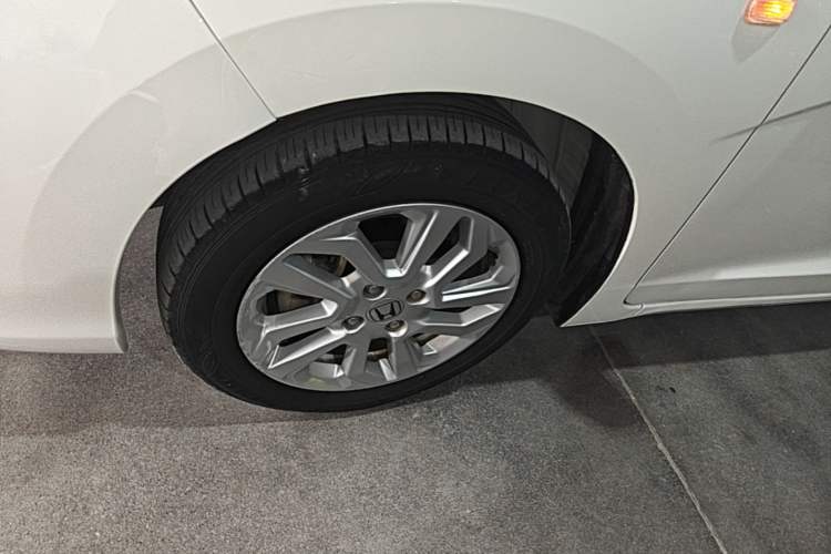 Used Honda Fit 2020 1.5L CVT Comfort Sunroof Version Left Front Wheel Hub