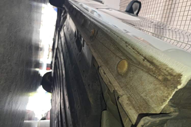 Used Honda Fit 2020 1.5L CVT Comfort Sunroof Version Left Side Sill
