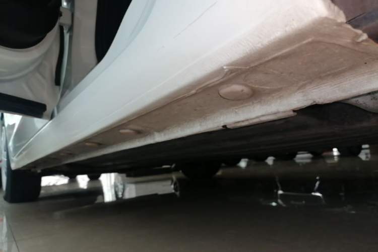 Used Honda Fit 2020 1.5L CVT Comfort Version Left Side Sill