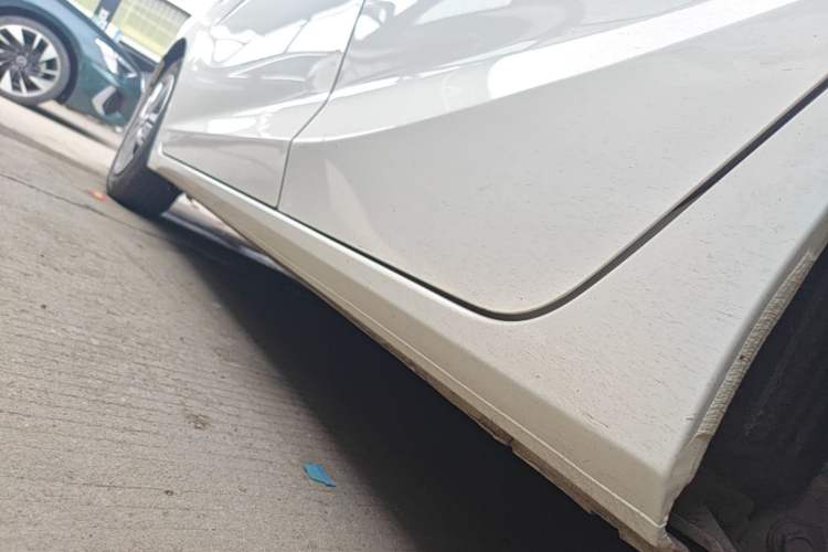 Used Honda Fit 2020 1.5L CVT Comfort Version Left Side Sill