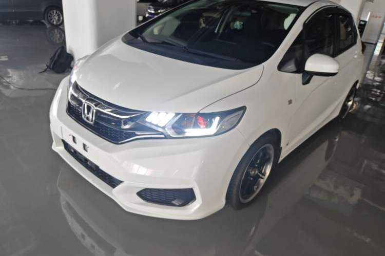 Used Honda Fit 2020 1.5L CVT Comfort Version Guazi used car, China used car export, Used car for sale, Used  cars, Cheapest cars for sale
