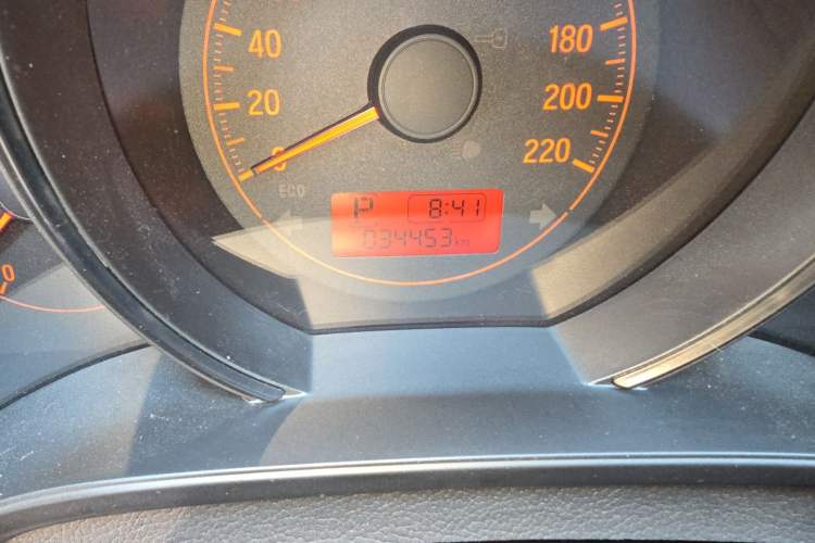 Used Honda Fit 2020 1.5L CVT Comfort Sunroof Version Odometer Close Up