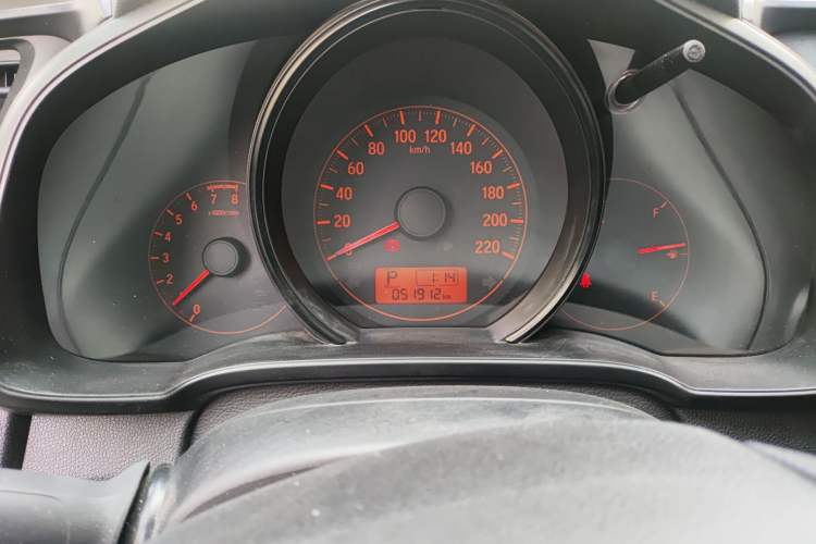 Used Honda Fit 2020 1.5L CVT Comfort Sunroof Version Odometer Close Up