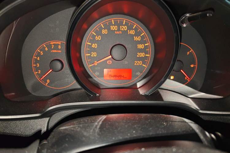 Used Honda Fit 2020 1.5L CVT Comfort Version Odometer Close Up