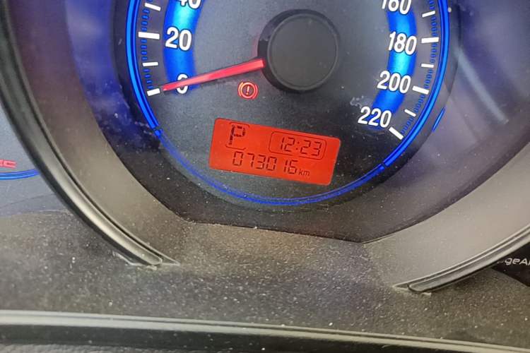 Used Honda Fit 2020 1.5L CVT Comfort Version Odometer Close Up