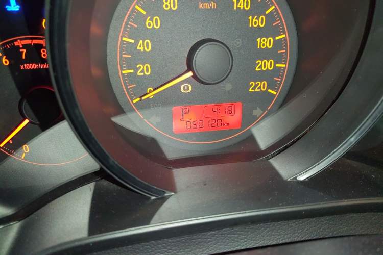 Used Honda Fit 2020 1.5L CVT Comfort Sunroof Version Odometer Close Up