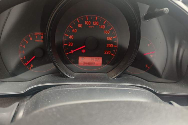 Used Honda Fit 2020 1.5L CVT Comfort Version Odometer Close Up