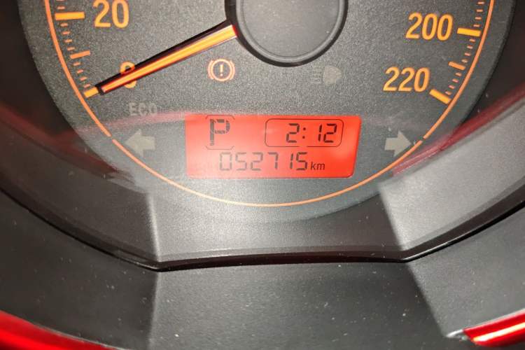 Used Honda Fit 2020 1.5L CVT Comfort Version Odometer Close Up