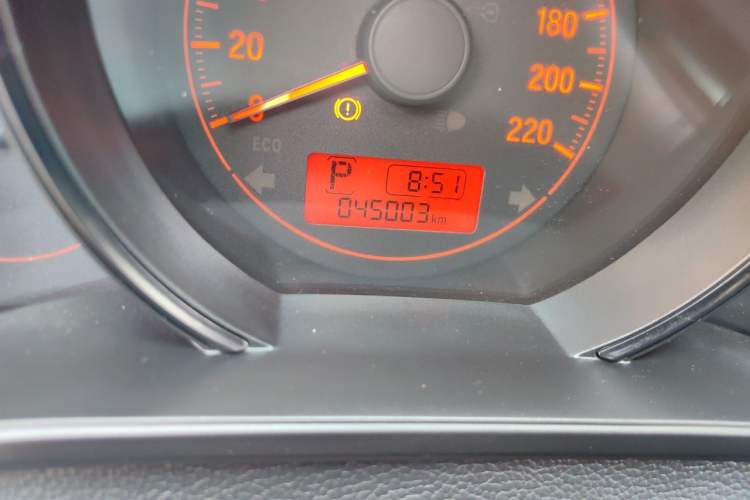Used Honda Fit 2020 1.5L CVT Comfort Version Odometer Close Up