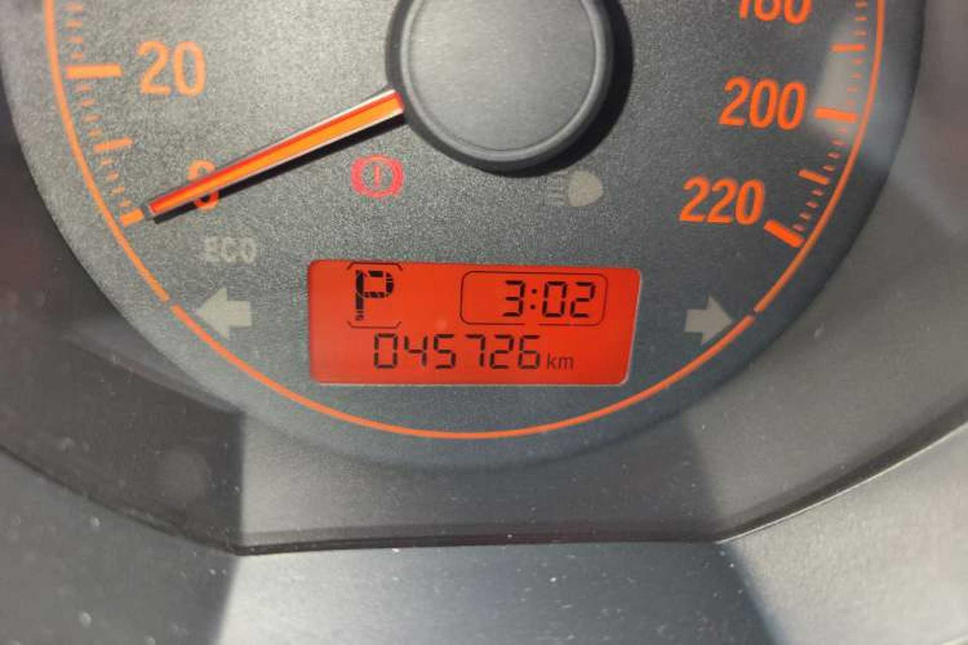 Used Honda Fit 2020 1.5L CVT Comfort Version Odometer Close Up