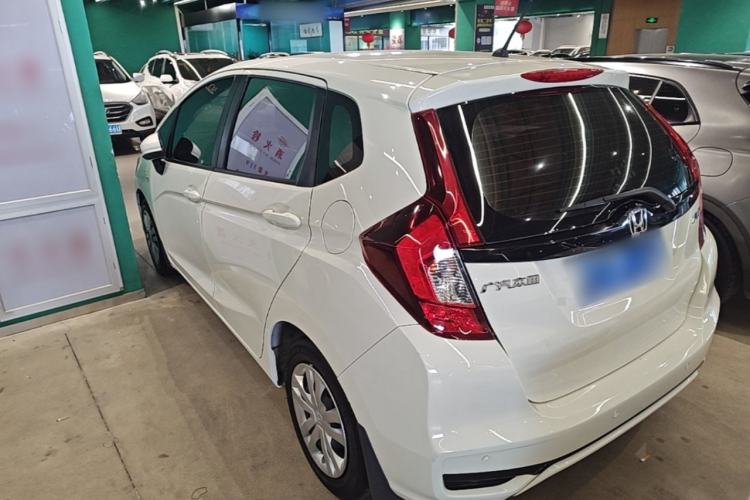 Used Honda Fit 2020 1.5L CVT Comfort Sunroof Version Rear Left 45 Deg