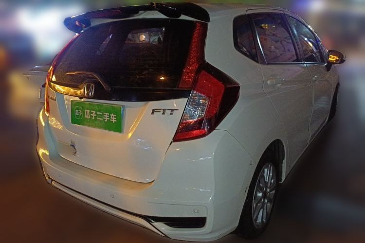 Used Honda Fit 2020 1.5L CVT Comfort Sunroof Version Rear Right 45 Deg