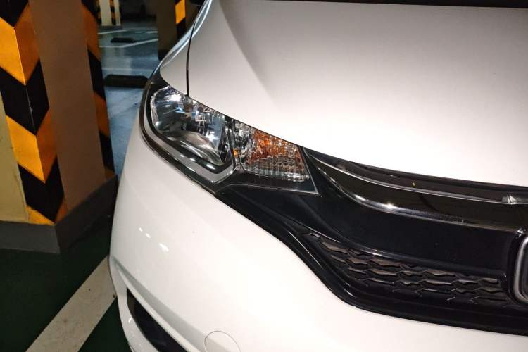 Used Honda Fit 2020 1.5L CVT Comfort Version Right Front Headlight