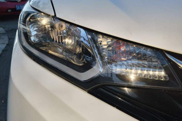 Used Honda Fit 2020 1.5L CVT Comfort Version Right Front Headlight